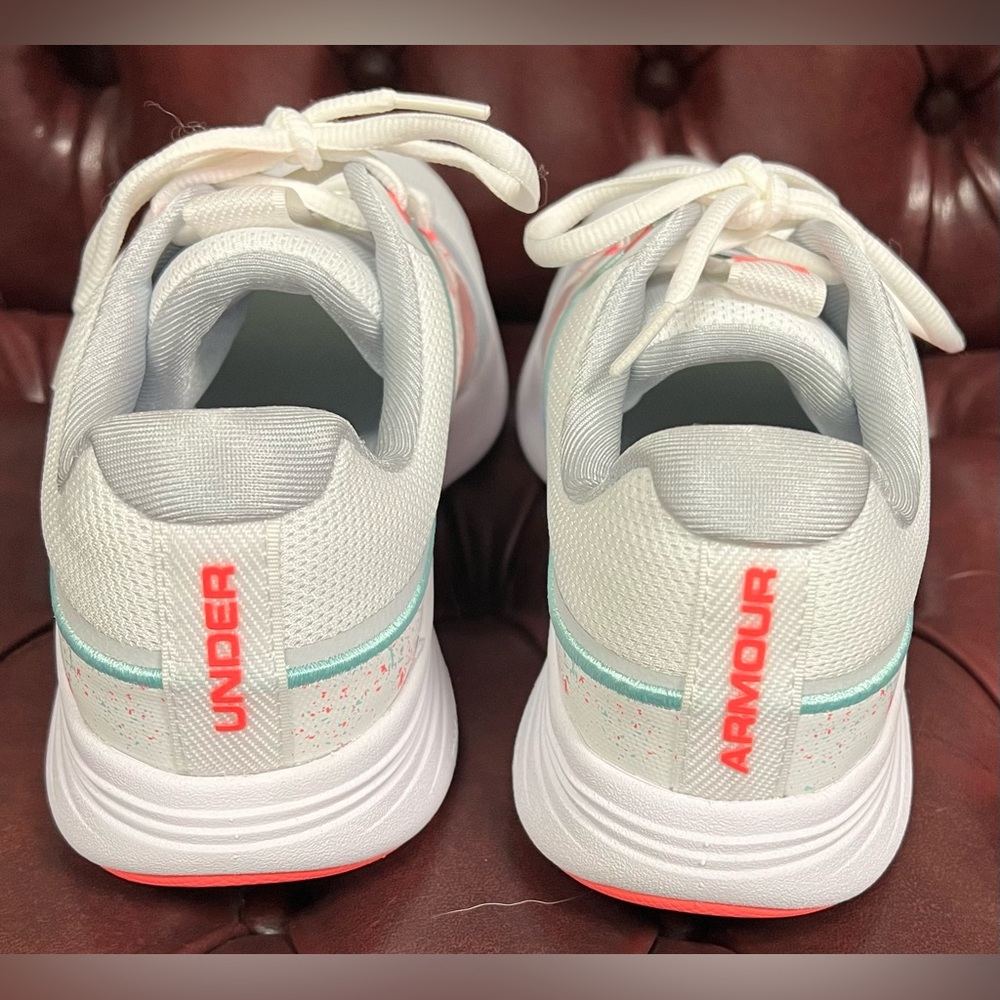 Under Armour W Charged Breathe BlissPS Women’s Sneakers - Picture 7 of 10